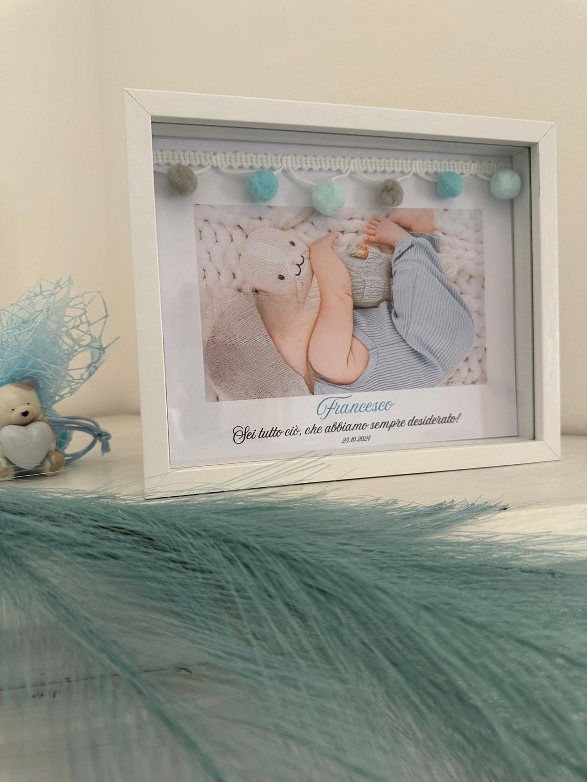 Portafoto nascita con decorazione personalizzato – dettaglio 3